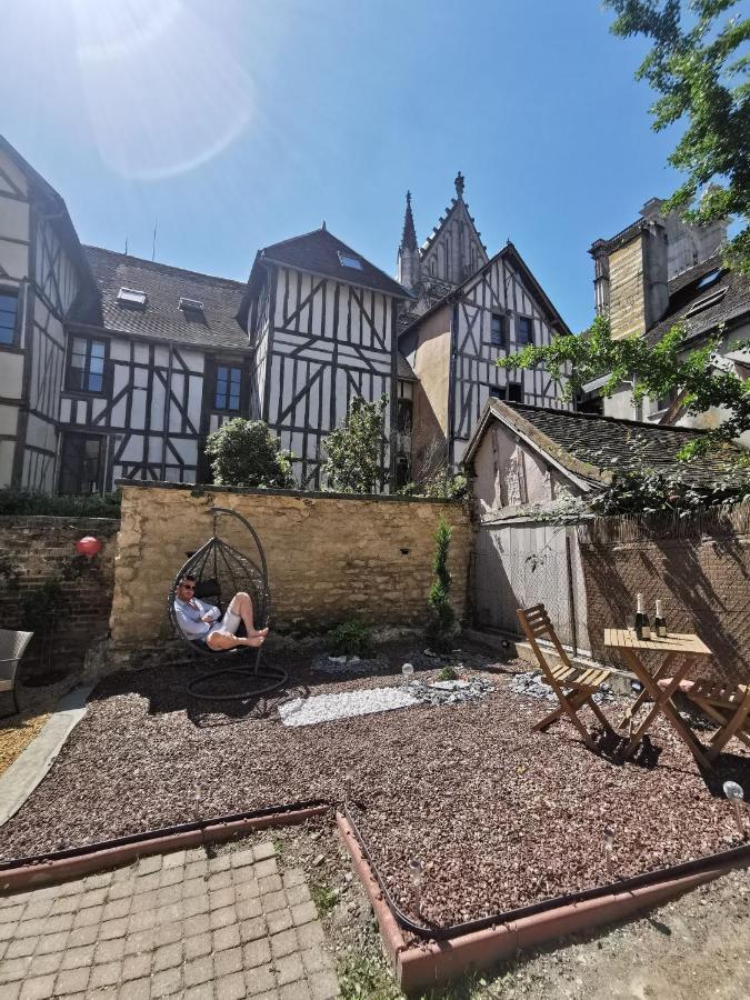 La Marmotte De La Cathedrale - Calme - Jardin Apartment Troyes Exterior photo